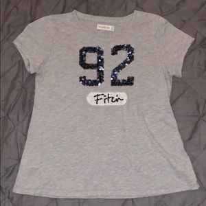 Soft logo tee perfect for back to school